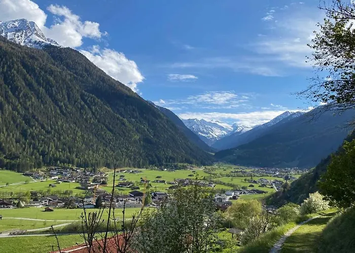 Gaestehaus Haus Barbara ノイシュティフト・イム・シュトゥーバイタール